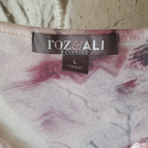 Top - Picture 4 of 5